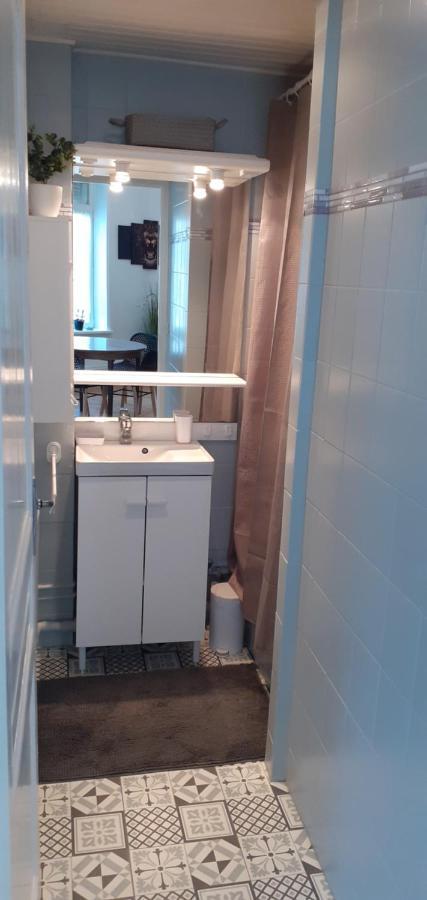 Studio 30 M2 Refait A Neuf Idealement Situe Centre Ville Et Plage Wimereux Exterior photo