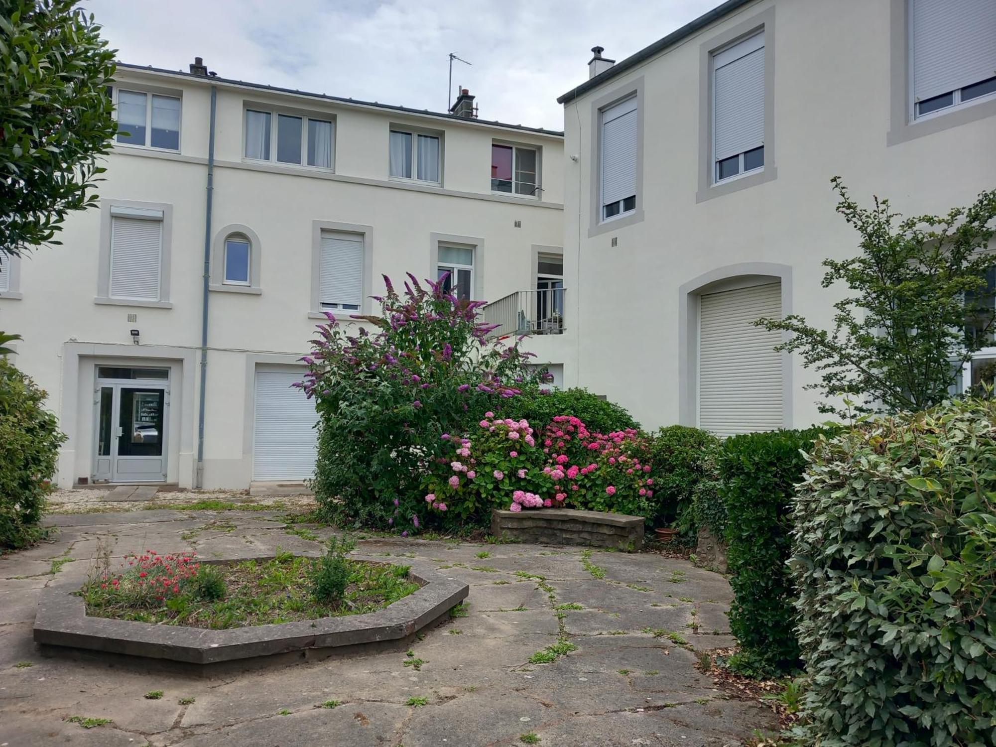 Studio 30 M2 Refait A Neuf Idealement Situe Centre Ville Et Plage Wimereux Exterior photo